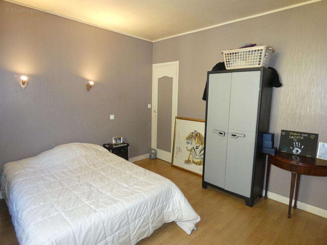 Maison à IVRY-LA-BATAILLE