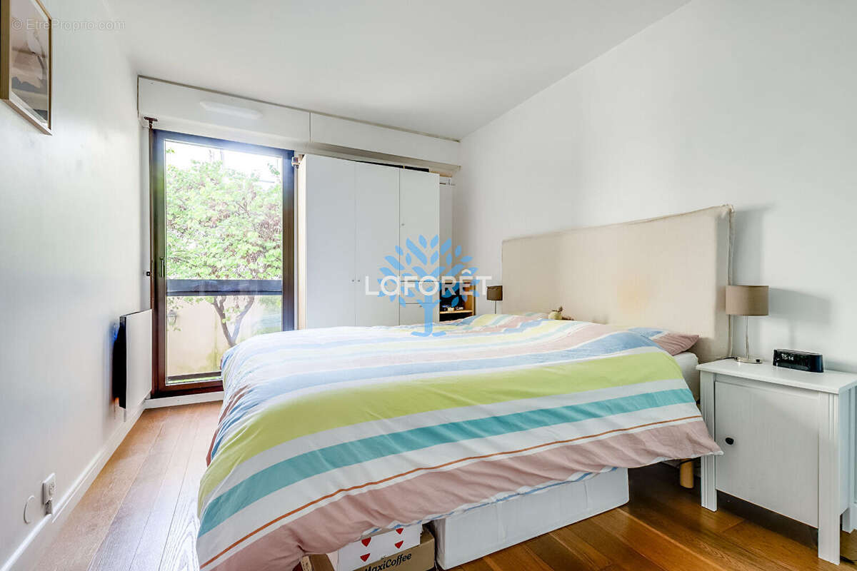 Appartement à PARIS-20E