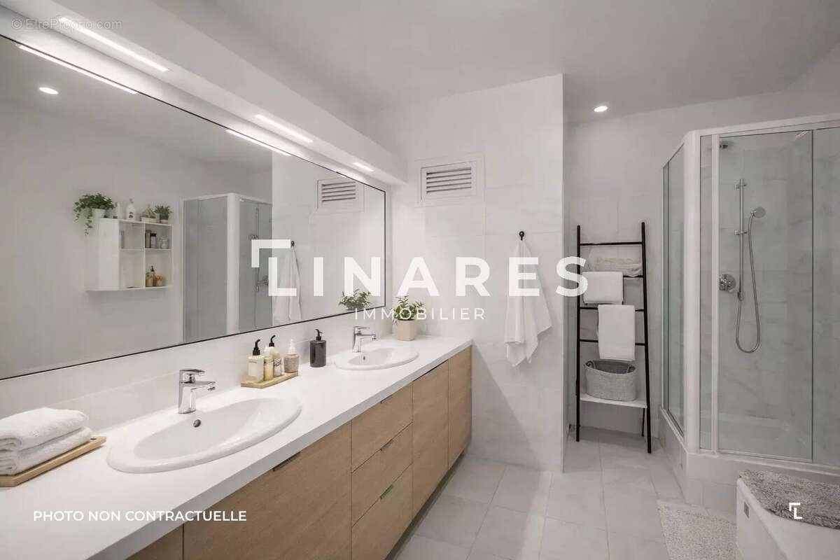 Appartement à MARSEILLE-8E