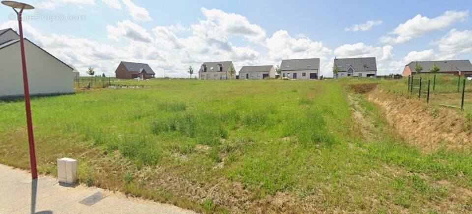 Terrain à PROVILLE
