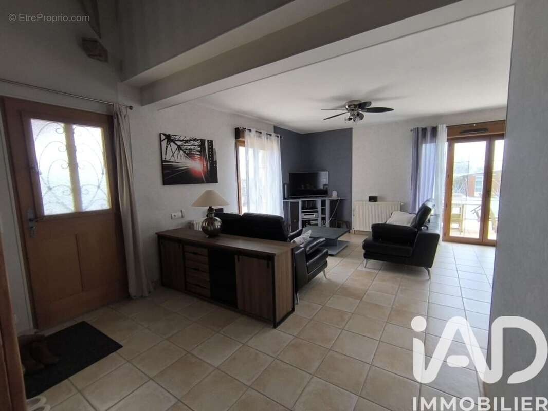 Photo 6 - Maison à CORMOST