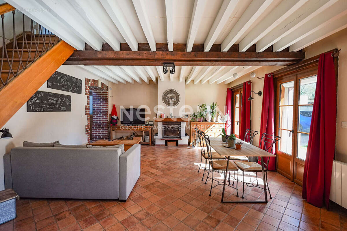 Maison à CHAUMONT-EN-VEXIN