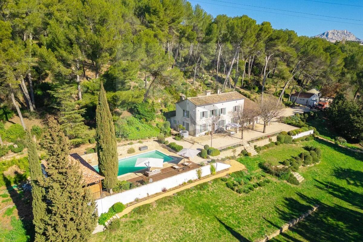 Maison à AIX-EN-PROVENCE