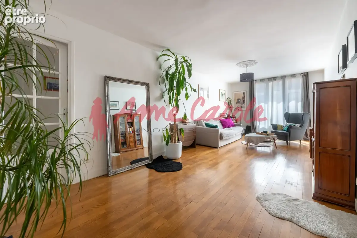 Appartement à NOGENT-SUR-MARNE