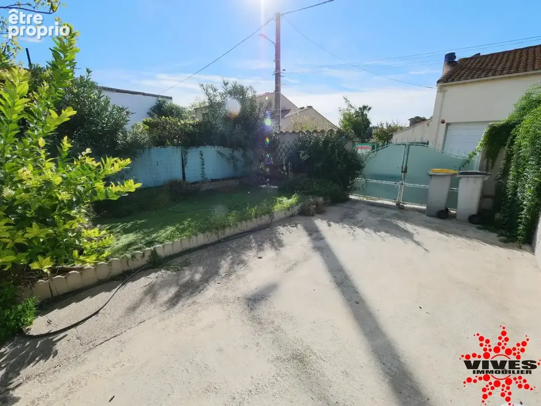 Maison de village de 115 m² avec jardin et beau potentiel - photo 13