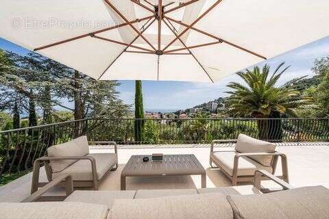 Maison à ROQUEBRUNE-CAP-MARTIN