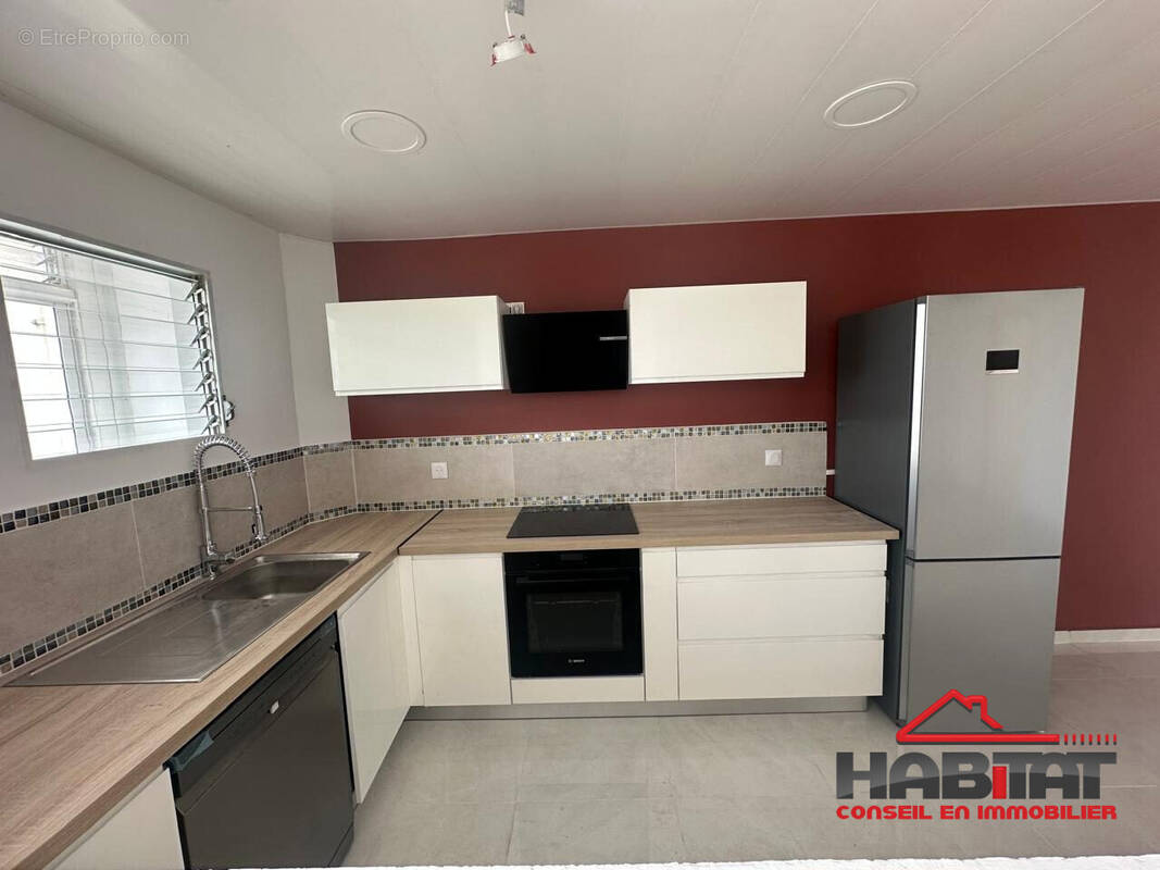Photo Appartement à Fort-De-France au prix de 142 000€