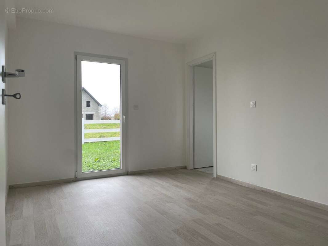 Maison à THIBERVILLE