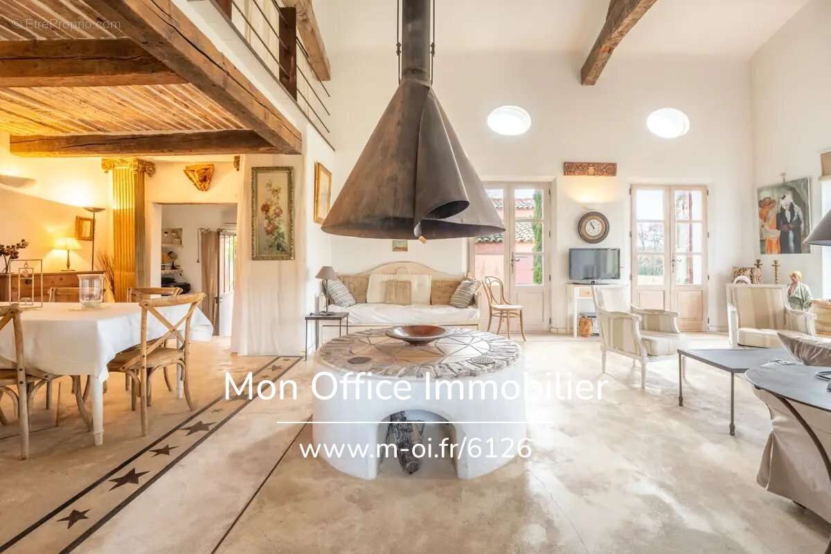 Maison à LAURIS