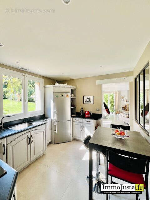 Maison à JOUARS-PONTCHARTRAIN