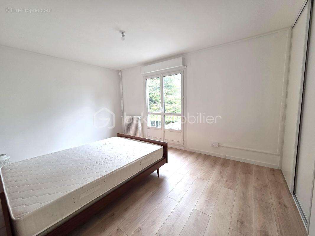 Appartement à VOIRON