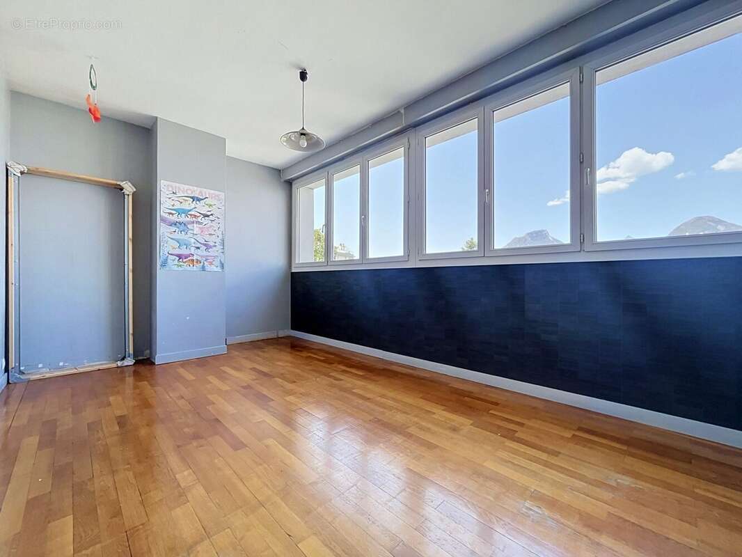 Appartement 88 m² à Grenoble  - photo 4