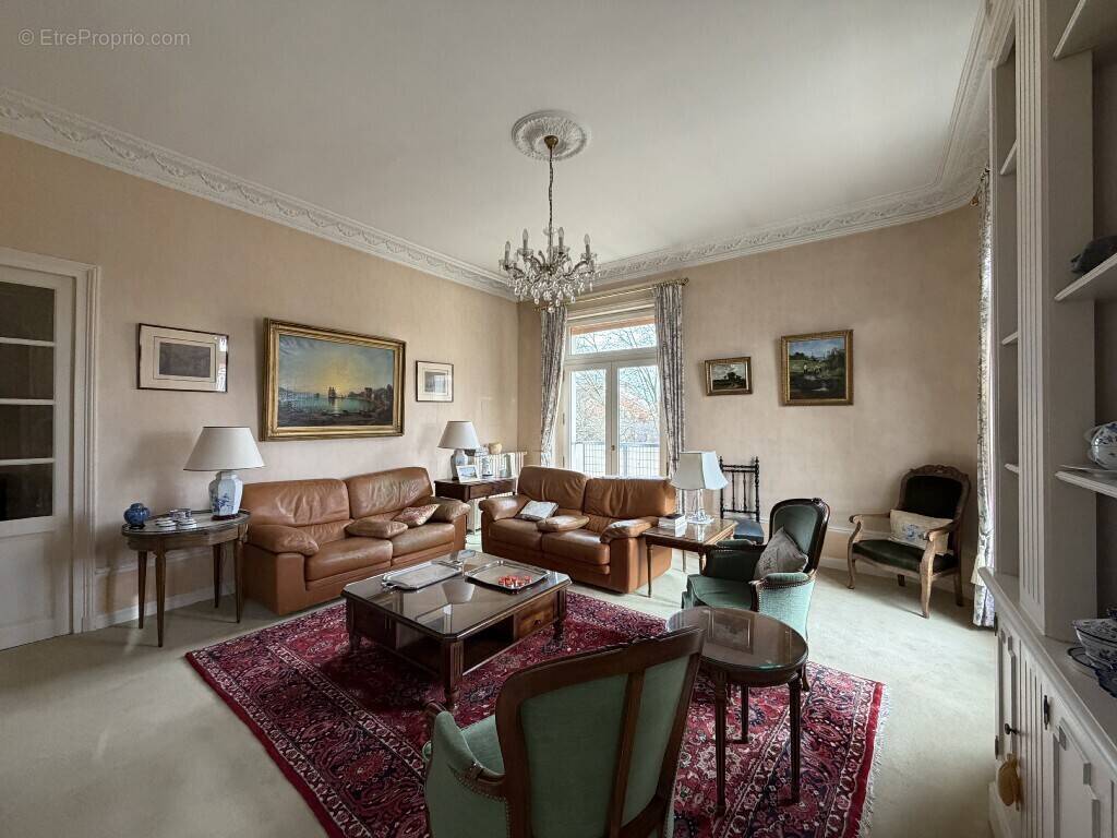 Appartement à VICHY