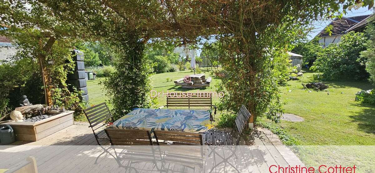 Maison 224 m² à Villy-Le-Marechal  - photo 2