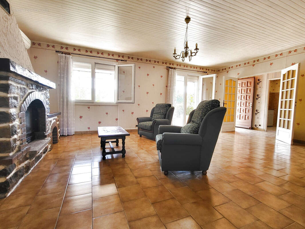 Vente maison 4 pieces sauve - photo 3