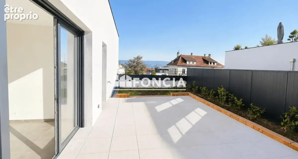 T4 neuf avec terrasse, jardin privatif et stationnements – Thonon centre - photo 3