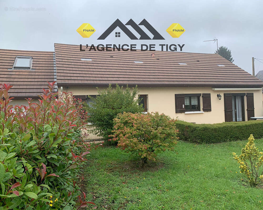 Maison à SAINT-BENOIT-SUR-LOIRE