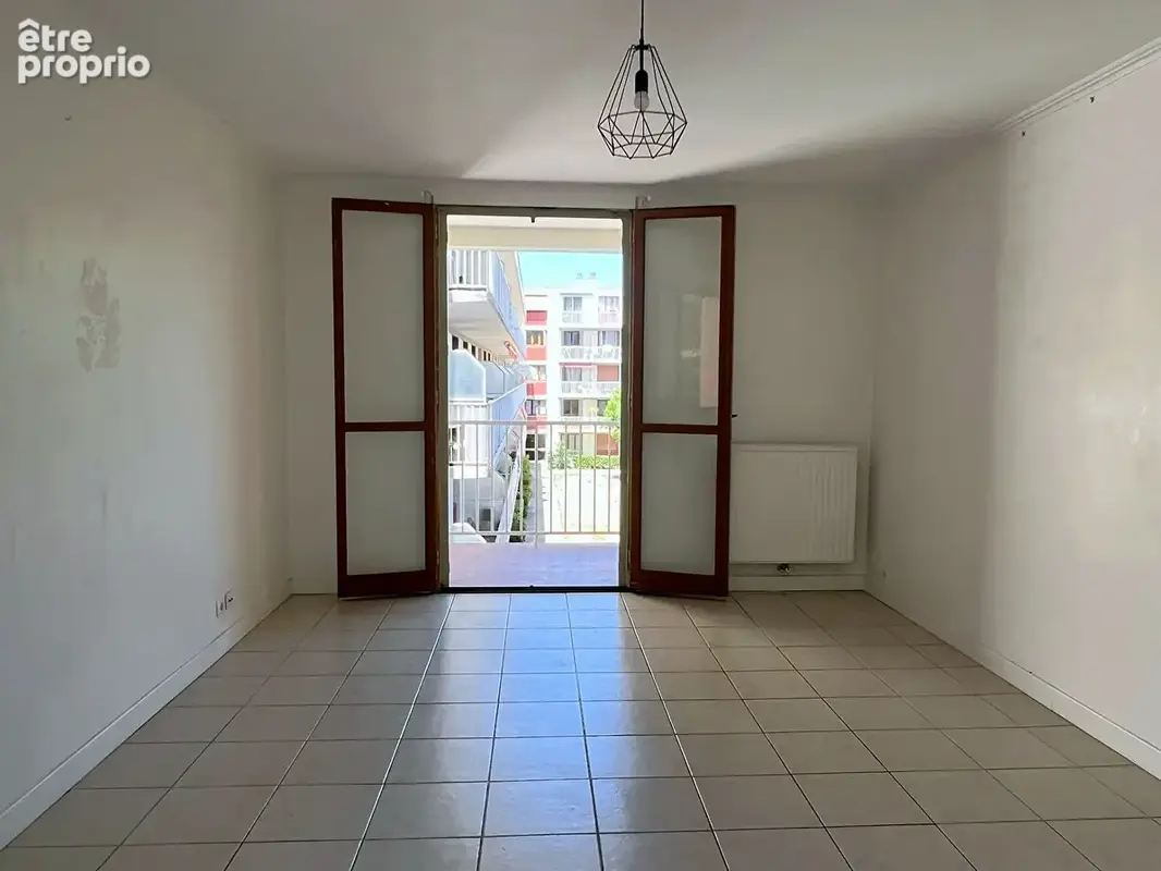 Appartement à MARSEILLE-13E