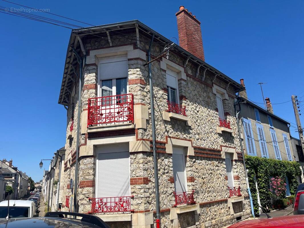 Photo 1 - Maison à BOURGES