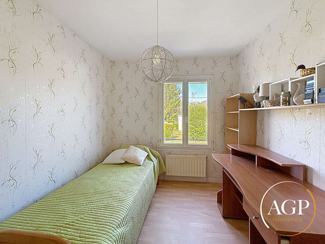 Maison sur sous-sol à Josnes - photo 9
