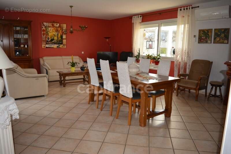 Dpt Cher (18), à vendre proche de NEVERS maison P8   Garage atelier, terrain batir - photo 5