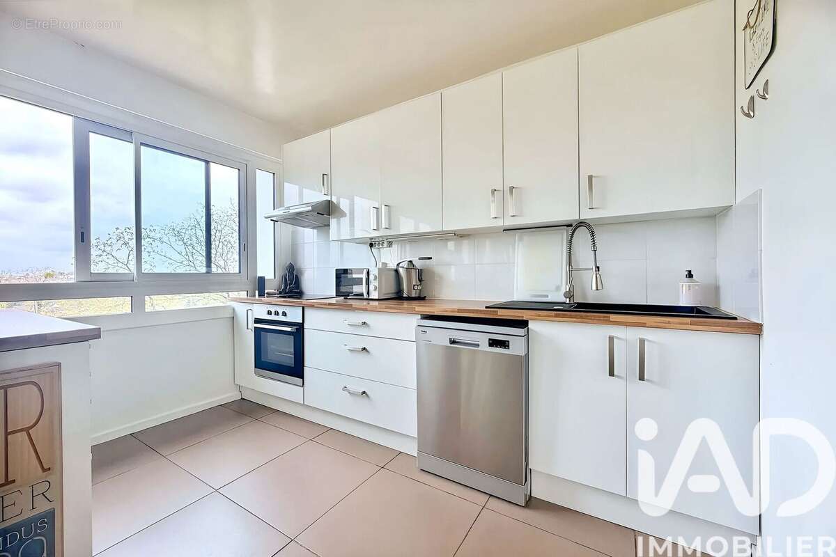 Photo 6 - Appartement à VERRIERES-LE-BUISSON