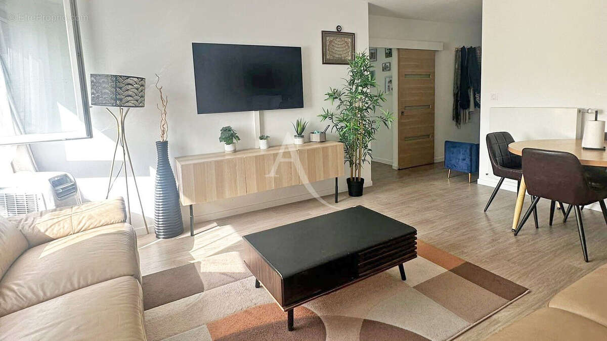 Appartement à NEUILLY-SUR-MARNE