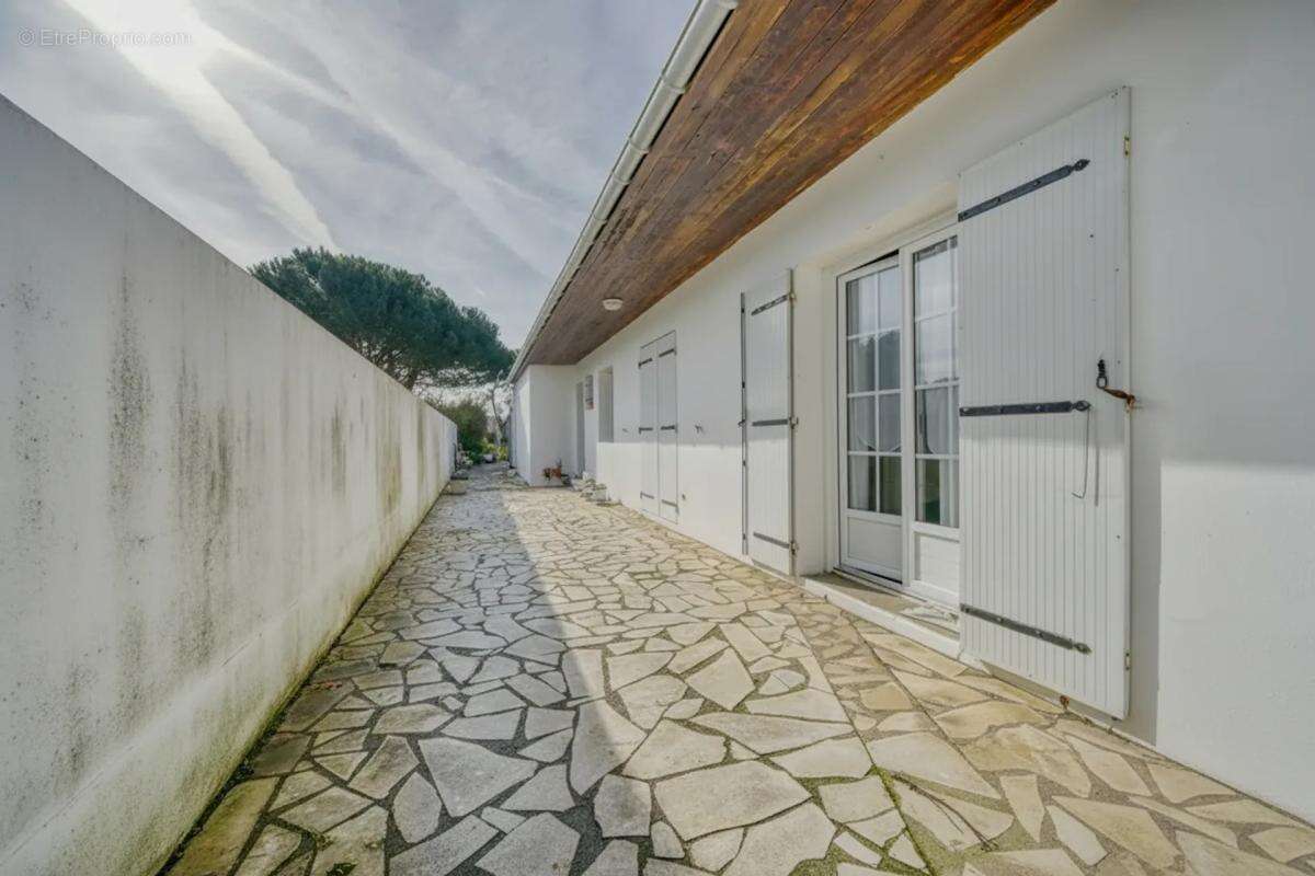Maison à SAINTE-MARIE-DE-RE