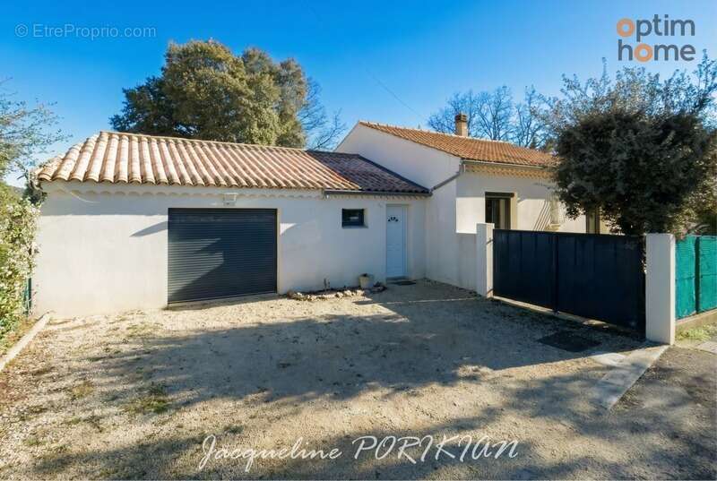 Maison à LA MOTTE-D'AIGUES