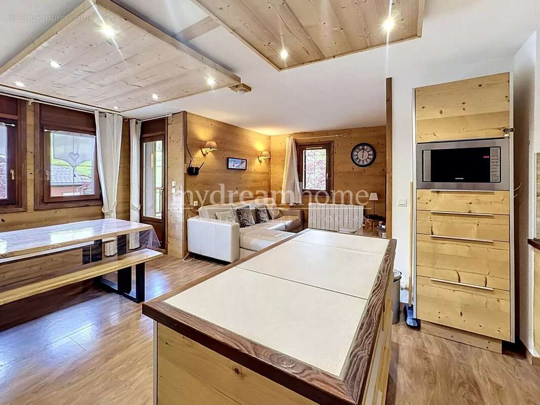 Appartement à FLUMET