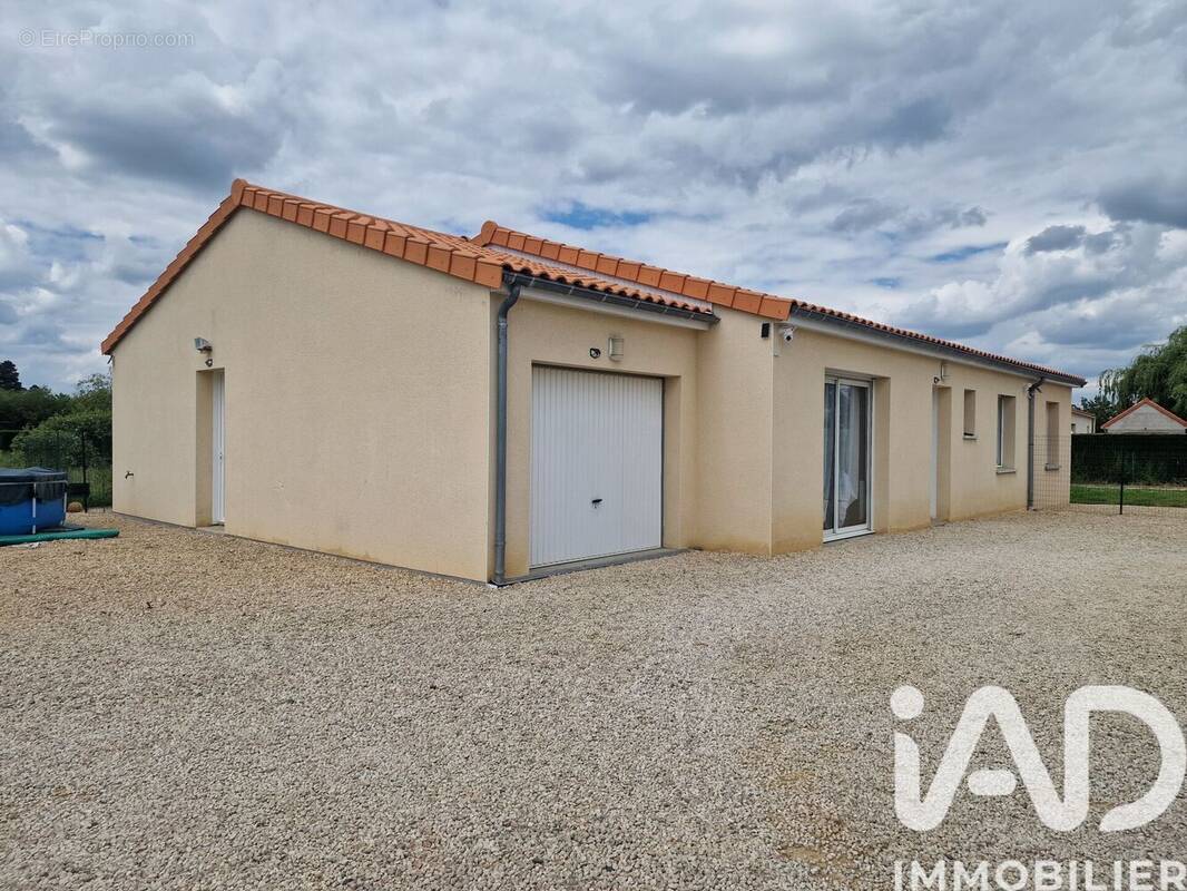Photo 1 - Maison à BOUILLE-LORETZ
