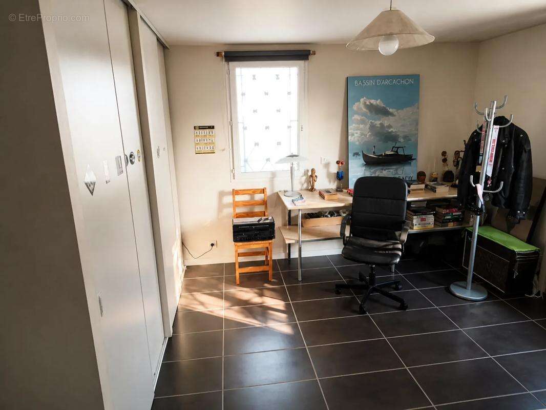 Maison de 7 pièces de 156 m² à Talence - photo 10