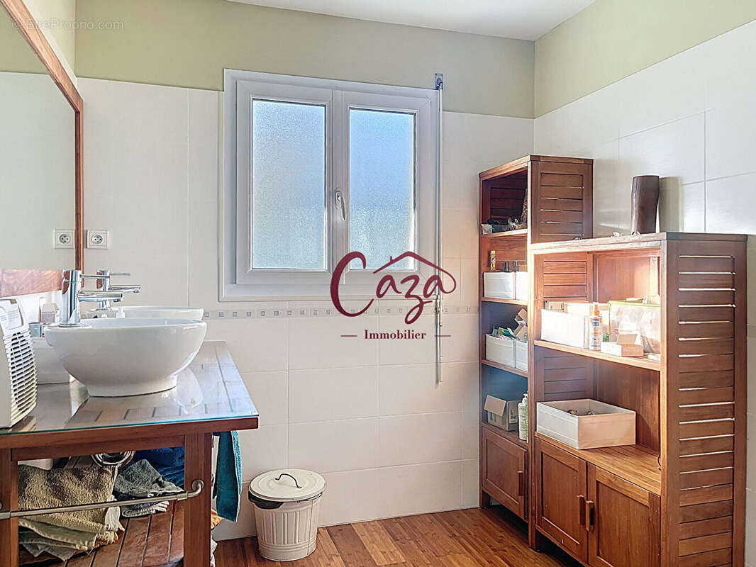 Maison à BLANQUEFORT