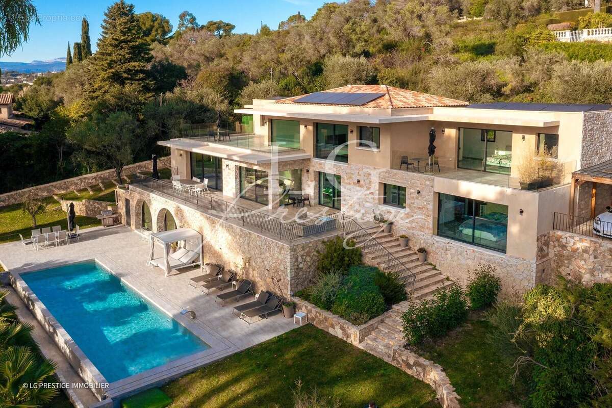 Maison à MOUGINS