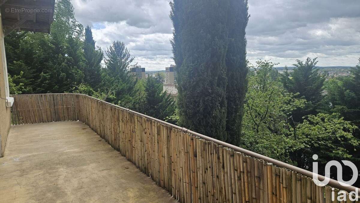 Photo 5 - Maison à CHATELLERAULT