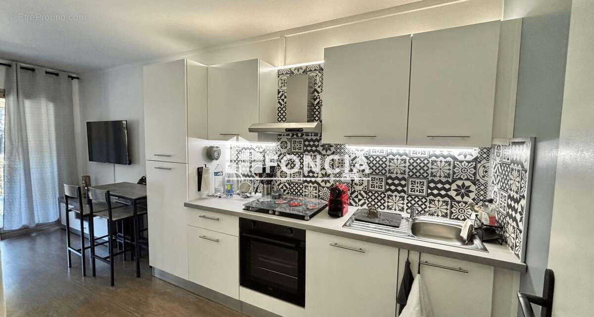 Appartement à SANARY-SUR-MER