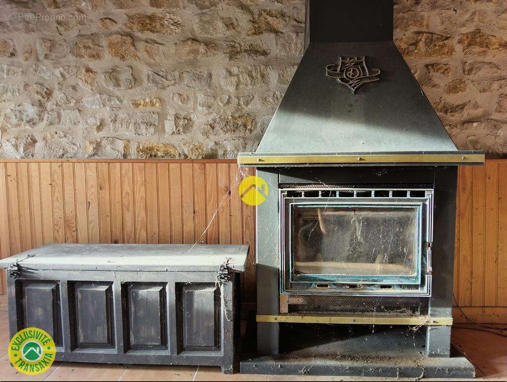Maison à VALIGNY