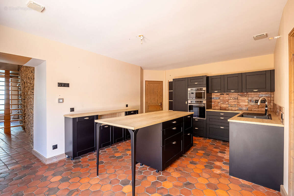 Maison à LE LOROUX-BOTTEREAU