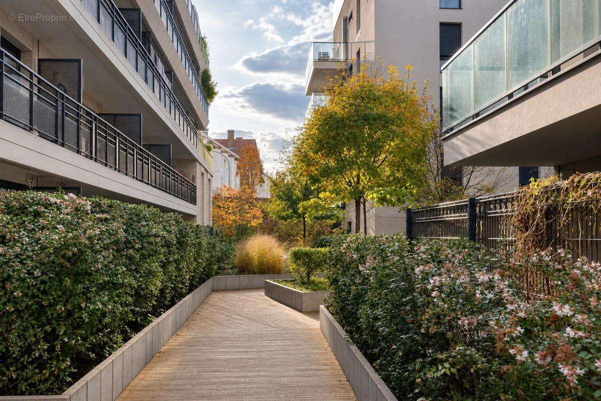 Chic appartement 3 pièces avec terrasse à Colombes - photo 6