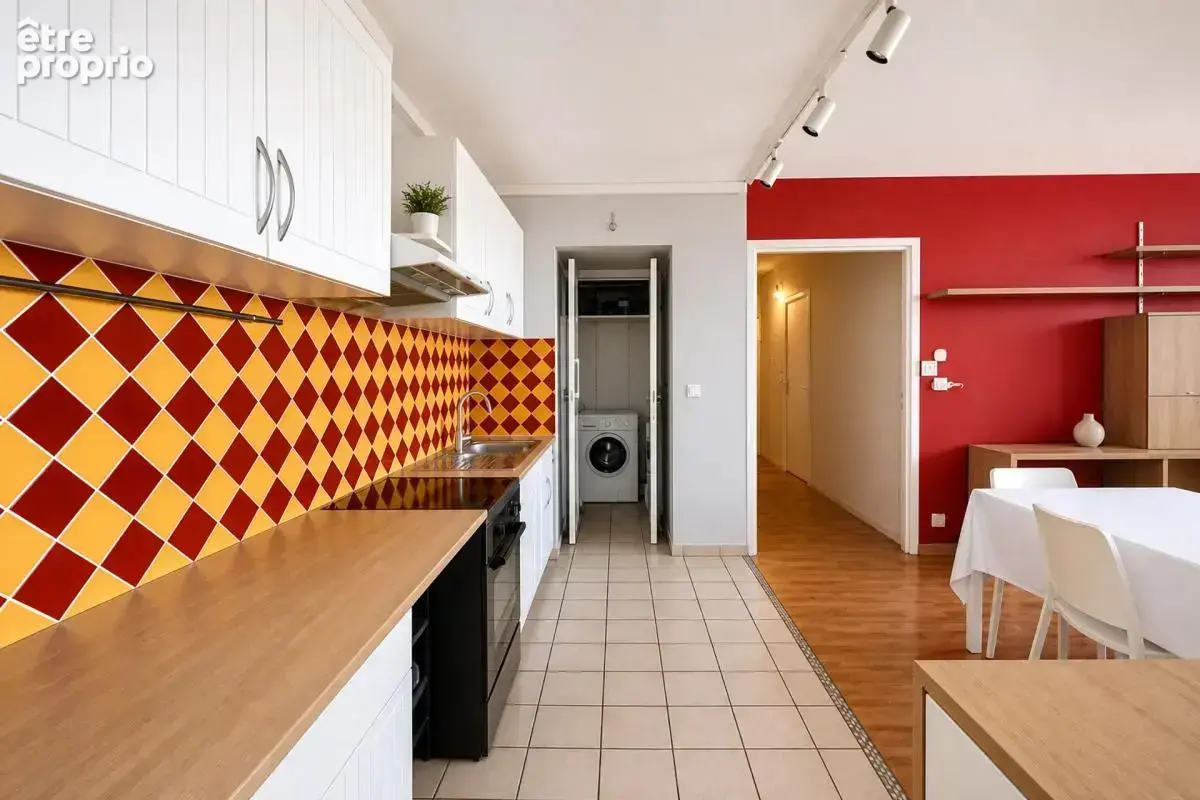 Appartement de 4 pièces de 76 m² à Villeurbanne - photo 3