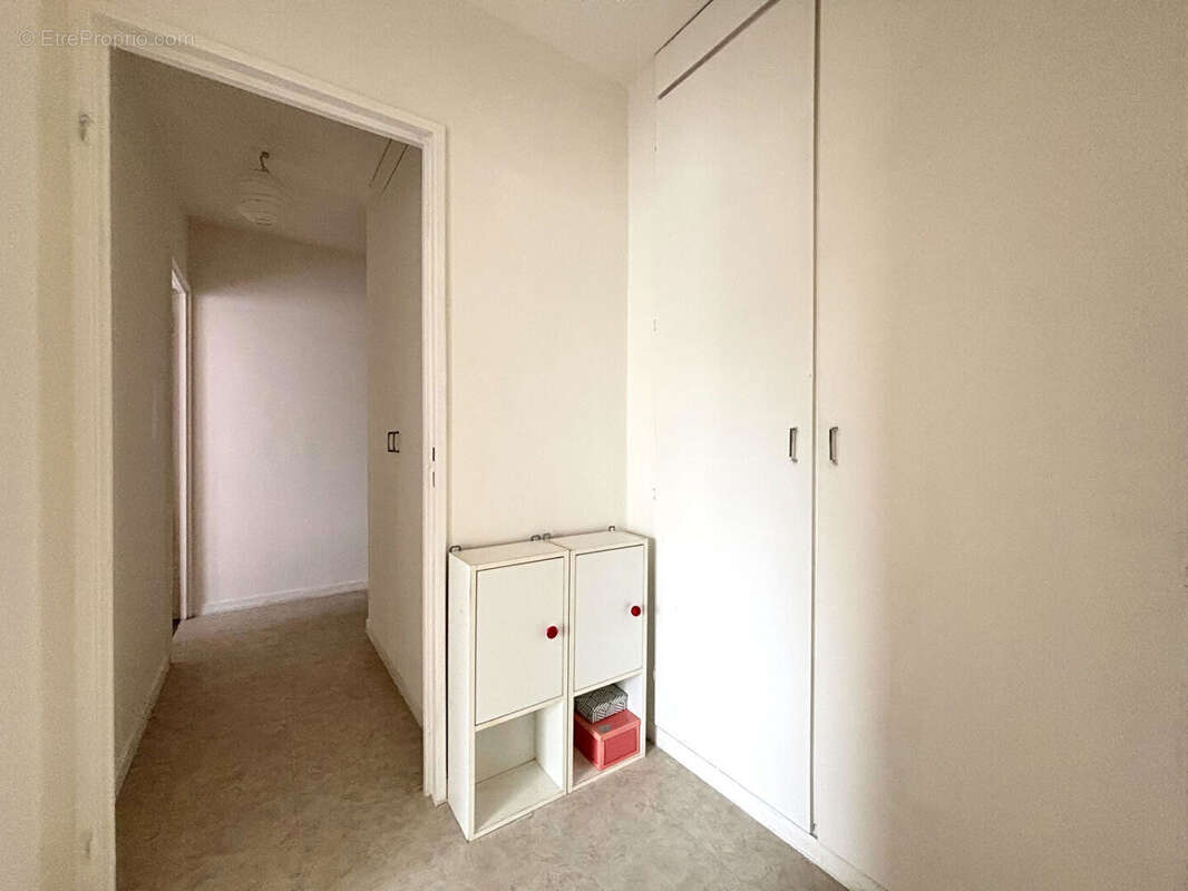 Appartement à PARIS-19E
