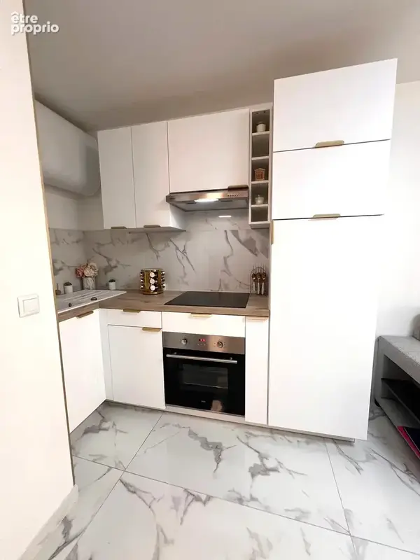 Charmant 2 pièces rénové – Cœur vivant de Nice - photo 3