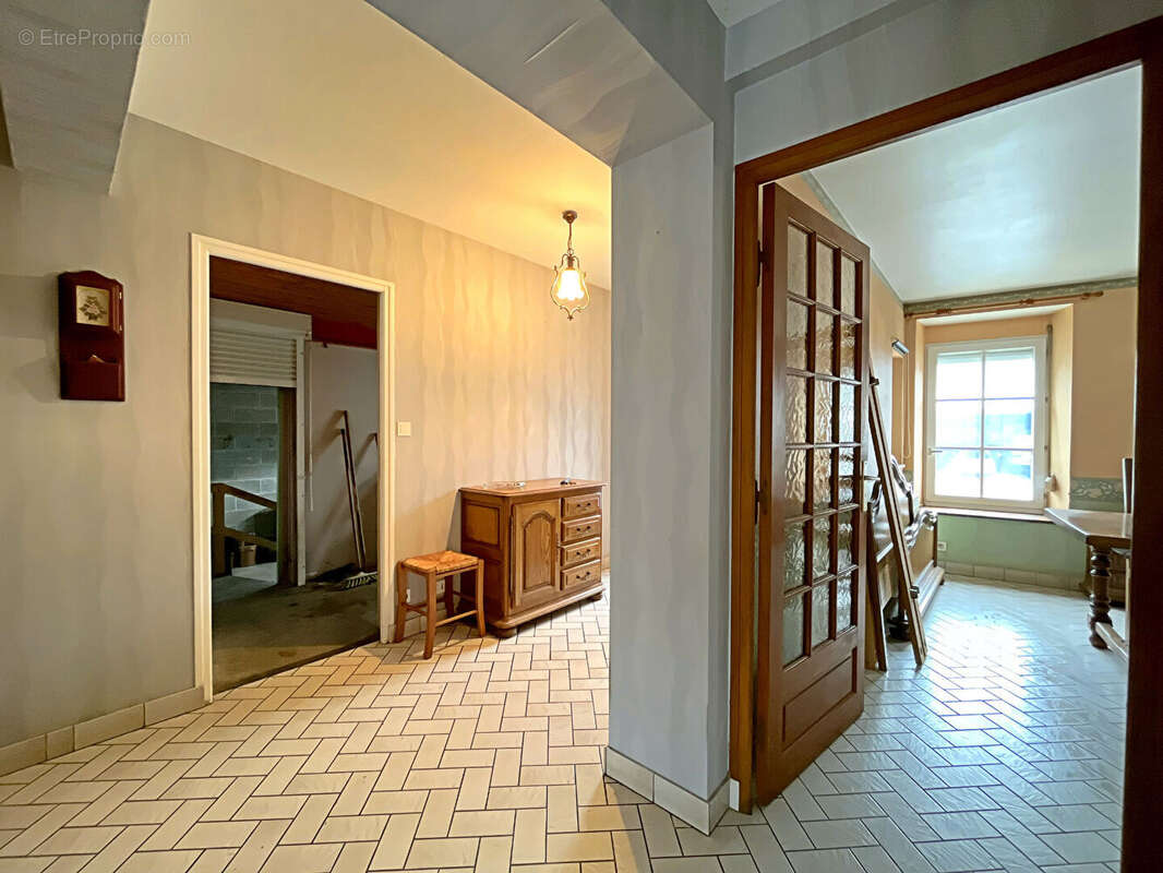 Maison à SIGNY-L&#039;ABBAYE