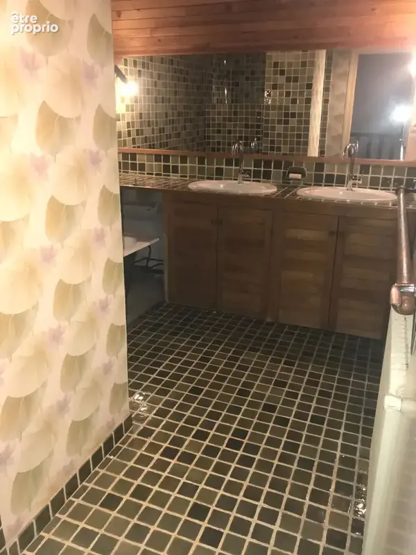 Maison 151 m² à Poisson  - photo 10