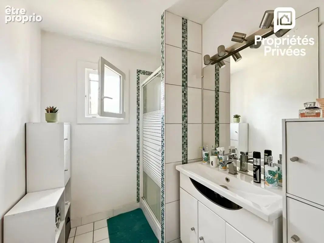 Maison familiale 4 chambres avec piscine - Terrain de 676 m² - photo 8
