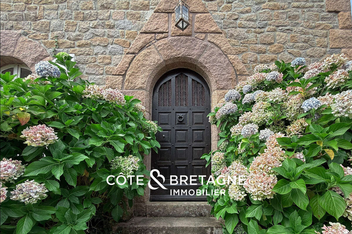 Maison à TREBEURDEN