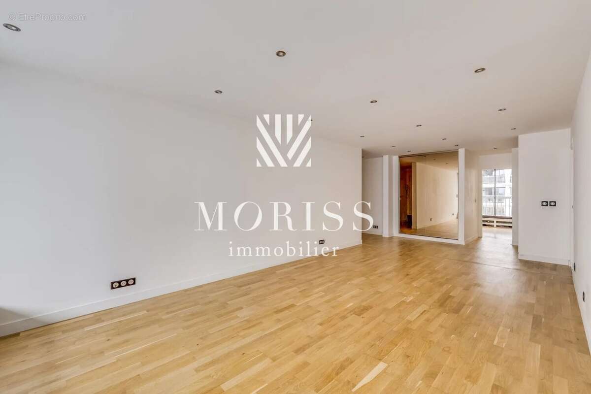 Appartement à PARIS-20E
