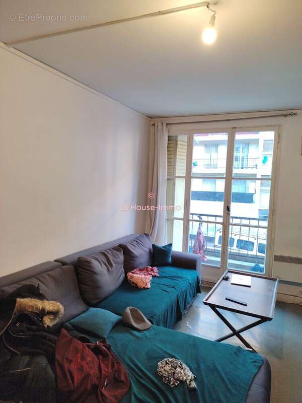 Appartement 61 m² à Marseille-3e  - photo 3