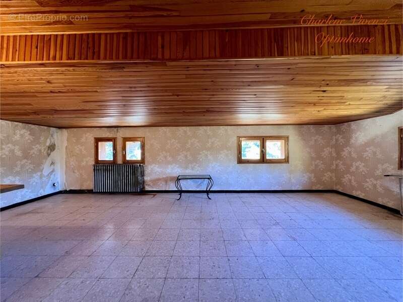 Maison à SAINT-PIERRE-DELS-FORCATS