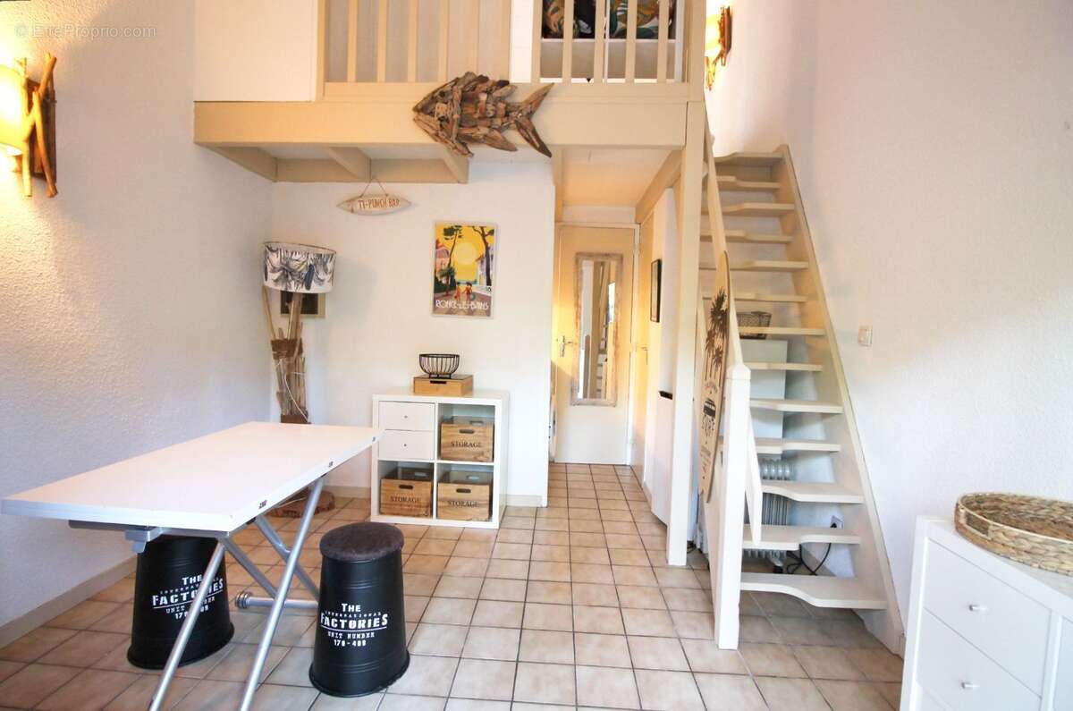 Maison à LES MATHES